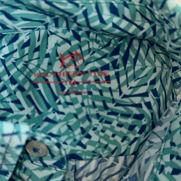 Boy Souther Tide performace shirt - Picture 3 of 4